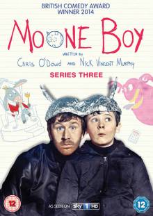 Смотреть онлайн Малыш Мун / Moone Boy (1 - 3 сезон/2015) -  1 серия HD 720p качество бесплатно  онлайн